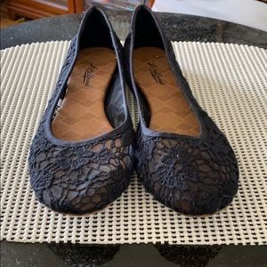 Lucky Brand black lace size 11 ballet flats